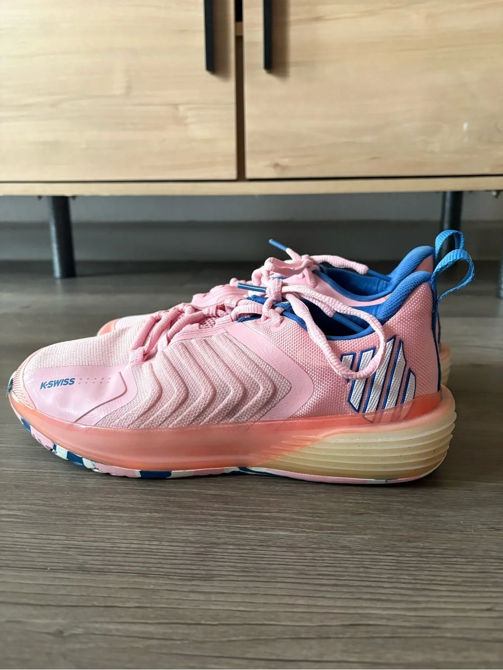 K-Swiss Women's Ultrashot 3 Tennis Shoe